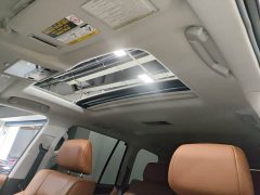 Lexus LX 570 PremiumLuxury Edition - ფოტო 7