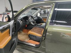 Lexus LX 570 PremiumLuxury Edition - ფოტო 8