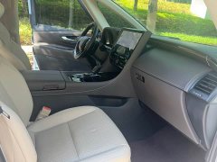 Toyota Vellfire 2024 Crown Hybrid 2.5L Premium Edition - ფოტო 18