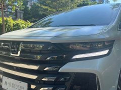 Toyota Vellfire 2024 Crown Hybrid 2.5L Premium Edition - ფოტო 7