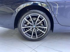 BMW 3 Series 320Li M Sport Package - ფოტო 19