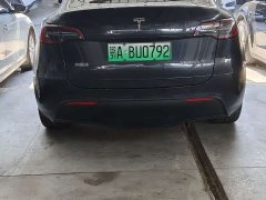 Tesla Model Y Rear-Wheel Drive - ფოტო 6