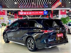 Toyota Grevias 2.5L Hybrid Luxury - ფოტო 6