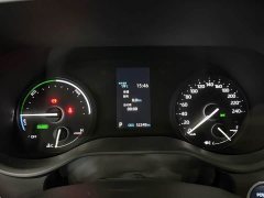 Toyota Grevias 2.5L Hybrid Luxury - ფოტო 9
