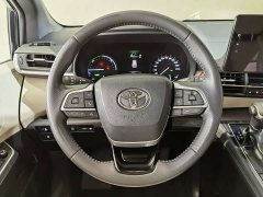 Toyota Sienna 2.5L Hybrid Premium Luxury Edition - ფოტო 7