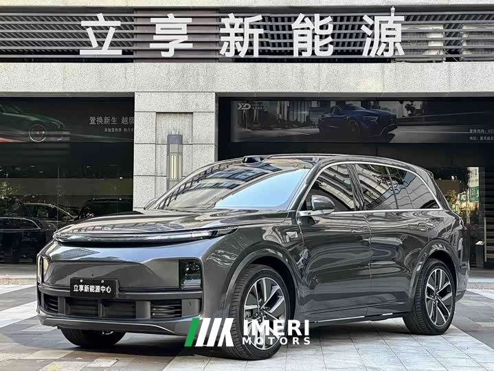 Li Auto L8 Ultra