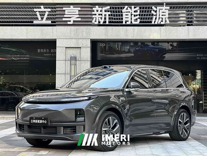 Li Auto L8 Ultra