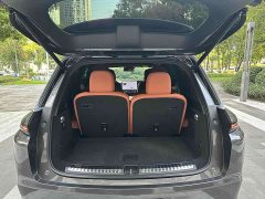 Li Auto L8 Ultra - ფოტო 12