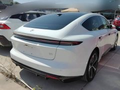 NIO ET5 Champion Commemorative Edition 75kWh - ფოტო 3