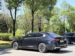 BMW 5 Series 530Li Luxury M Sport Package - ფოტო 6