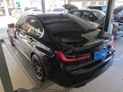 BMW 3 Series 325i M Sport Package - ფოტო 7