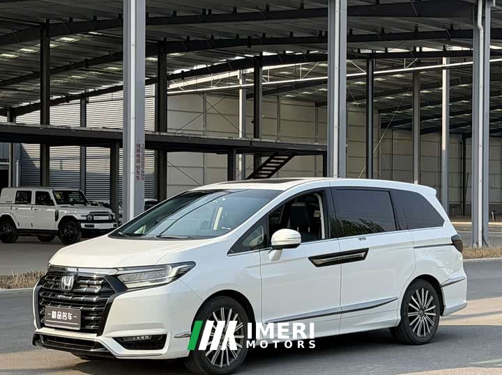 Honda Odyssey 2022 2.0L e:HEV Luxury - ავტომობილი ჩინეთიდან