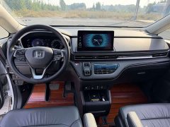Honda Odyssey 2022 2.0L e:HEV Luxury - ფოტო 9