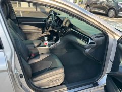 Toyota Camry 2021 2.0G Luxury - ფოტო 11