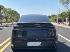Tesla Model Y Rear-Wheel Drive - ფოტო 8