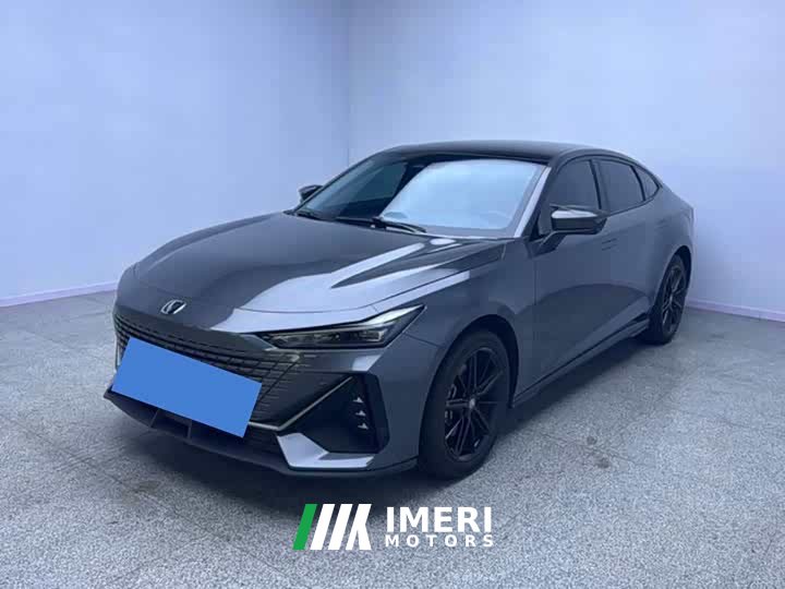 Changan UNI-V iDD 1.5T iDD 113km Smart Cool Edition - ავტომობილი ჩინეთიდან