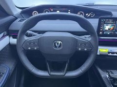 Changan UNI-V iDD 1.5T iDD 113km Smart Cool Edition - ფოტო 6