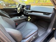 FAW Red Flag E-QM5 Facelift Base Mobility Edition - ფოტო 9