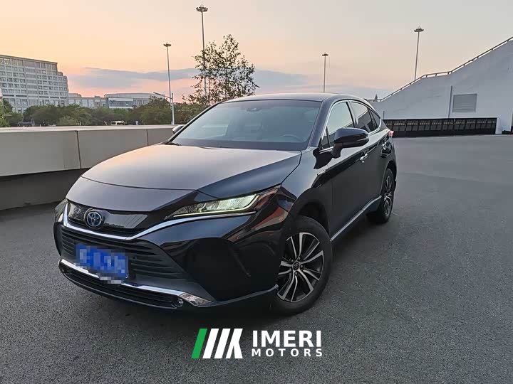 Toyota Harrier Hybrid 2.5L CVT FWD Luxury - ავტომობილი ჩინეთიდან