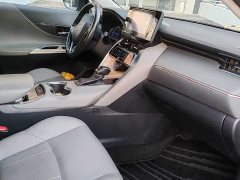 Toyota Harrier Hybrid 2.5L CVT FWD Luxury - ფოტო 7