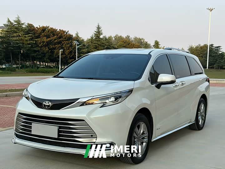 Toyota Sienna 2.5L Hybrid Comfort Edition - ავტომობილი ჩინეთიდან