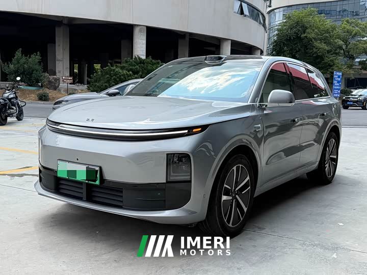 Li Auto L6 Max - ავტომობილი ჩინეთიდან