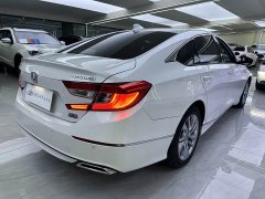Honda Accord 2018 260TURBO Luxury National V - ფოტო 9