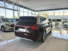 AITO M9 Extended Range Max 52kWh 5-Seater with 192-Channel LiDAR - ფოტო 16