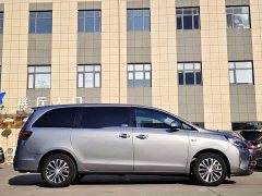 Buick GL8 Land Business Class 652T Luxury - ფოტო 4