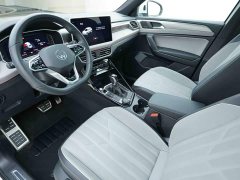 Volkswagen Taos 2023 380TSI AWD R-Line Pro Smart Edition - ფოტო 9