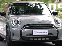 BMW MINI 1.5T COOPER Classic Edition - ფოტო 3