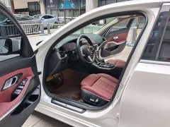 BMW 3 Series Facelift 320Li M Sport Package - ფოტო 9