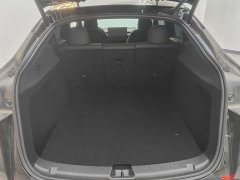Tesla Model Y Rear-Wheel Drive - ფოტო 13