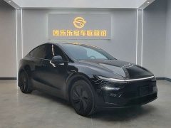 Tesla Model Y Rear-Wheel Drive - ფოტო 3
