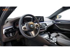 BMW 5 Series Facelift 530Li Luxury M Sport Package - ფოტო 6