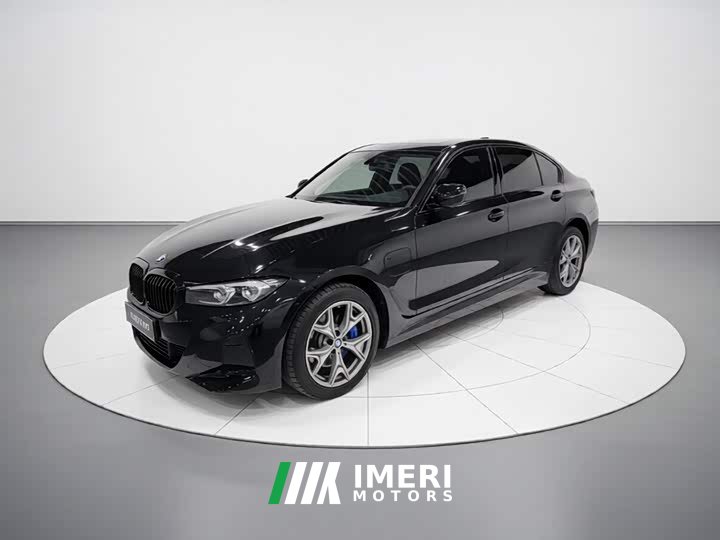 BMW i3 eDrive 35 L