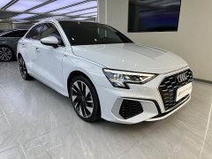 Audi A3 Facelift A3L Limousine 35 TFSI Fashion Sport - ფოტო 3