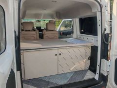 Long-Range Super Remote Super VAN Yuche Edition Short Wheelbase Medium Roof 83kWh - ფოტო 7