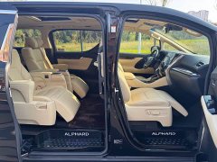 Toyota Alphard Hybrid 2.5L Luxury - ფოტო 12