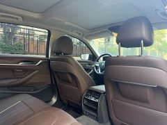 BMW 5 Series 530Li Premier Luxury Package - ფოტო 10