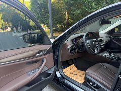 BMW 5 Series 530Li Premier Luxury Package - ფოტო 11