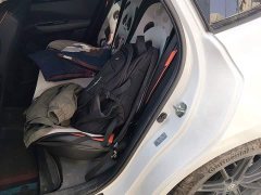Changan UNI-V 1.5T Deluxe - ფოტო 18