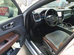 Volvo XC60 B5 AWD Smart Luxury Edition - ფოტო 12