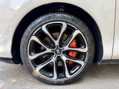 IM Motors Zhiji LS6 Pure Electric Pro Max - ფოტო 8