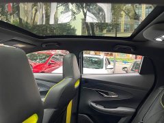 Changan UNI-T 1.5T Premium Edition - ფოტო 12