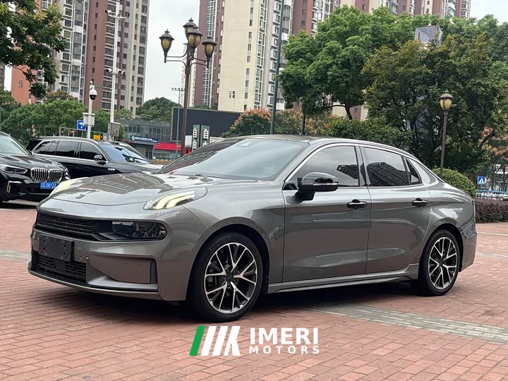Lynk & Co 03 2.0TD Pro Edition - ავტომობილი ჩინეთიდან