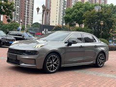 Lynk & Co 03 2.0TD Pro Edition - ფოტო 1