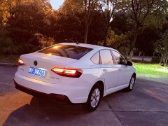 Volkswagen Lavida 1.5L Automatic Deyi Edition - ფოტო 6