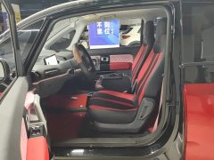 Baojun E300 Plus Edition - ფოტო 9