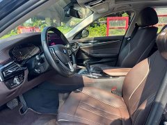 BMW 5 Series 525Li Luxury Package - ფოტო 10